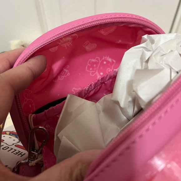 Loungefly Exclusive Hello Kitty 50th Anniversary Glitter Figural Crossbody Bag - Picture 4 of 10